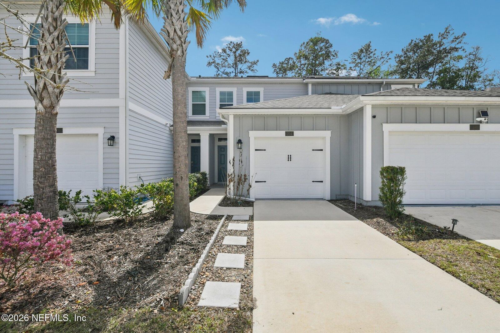 Property Photo: 204 Pasadena Drive FL 32095