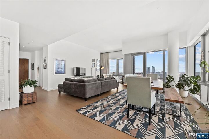 Property Photo:  75 Park Lane 3701  NJ 07310 