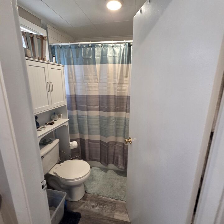 Property Photo:  70 Davis Street  NH 03431 