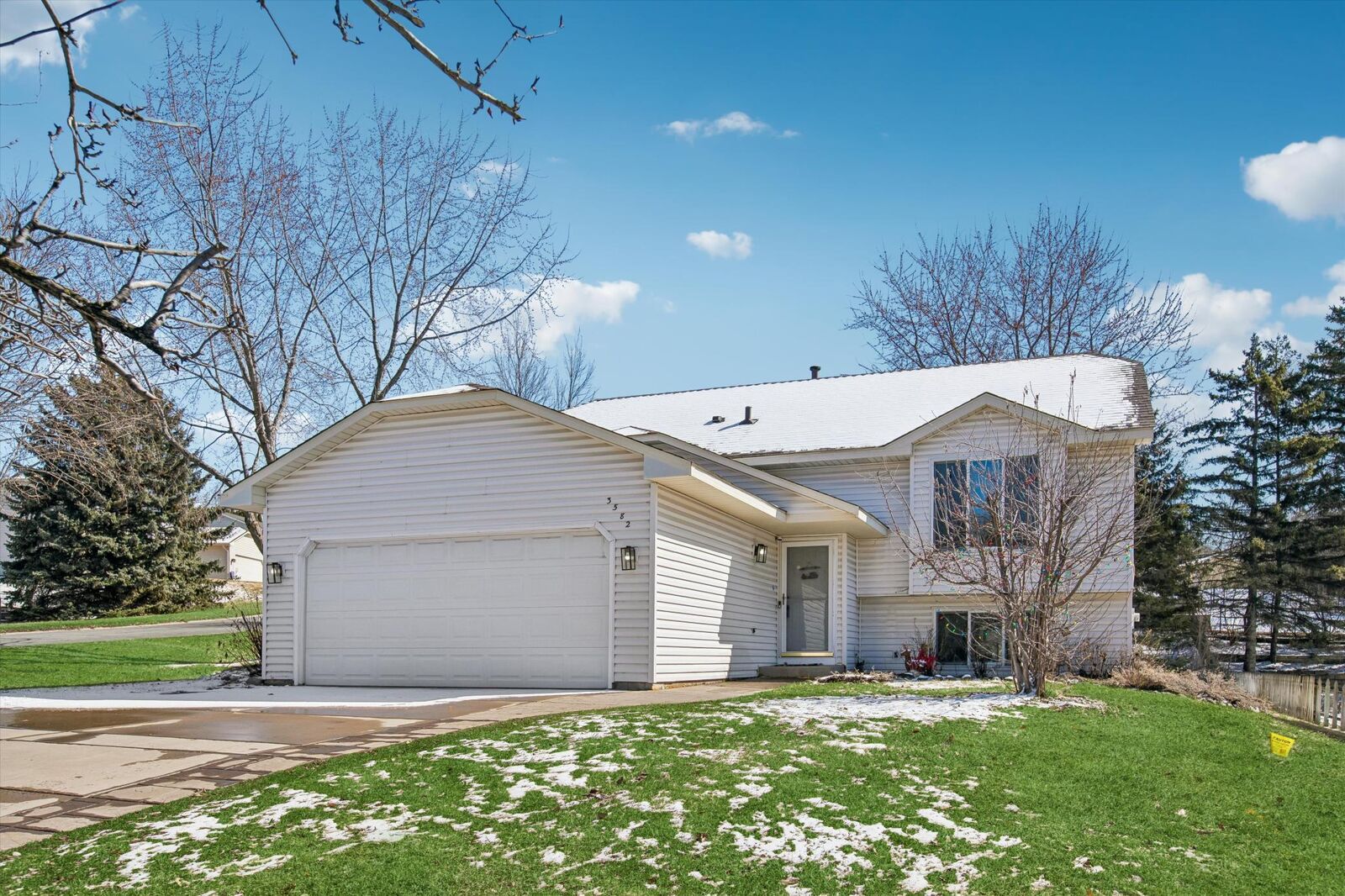 Property Photo: 3582 Baltic Avenue MN 55122