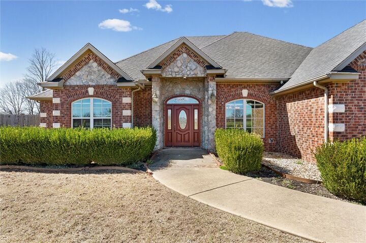 Property Photo:  200 W Kimberly Lane  AR 72756 