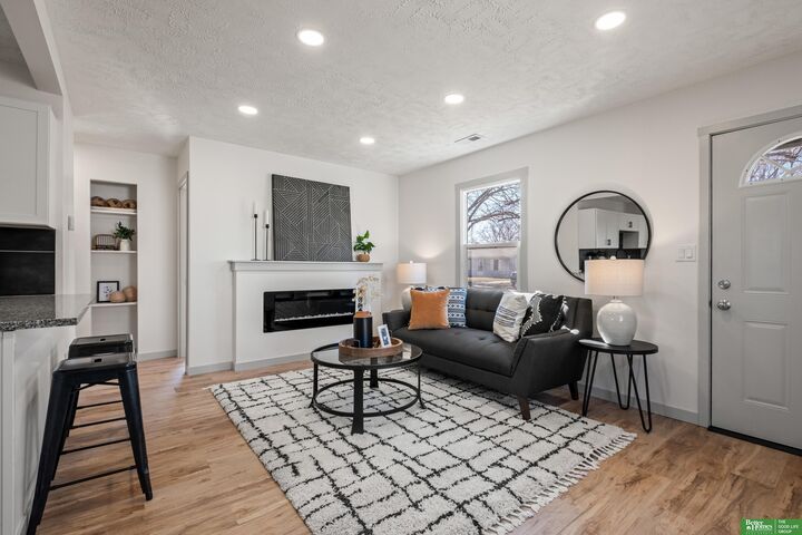 Property Photo:  260 Columbus Avenue  NE 68025 