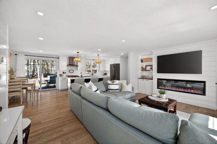 Property Photo:  73 Braeburn Ct  MA 02536 