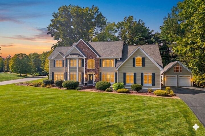 Property Photo:  20 Hancock Rd  NH 03087 