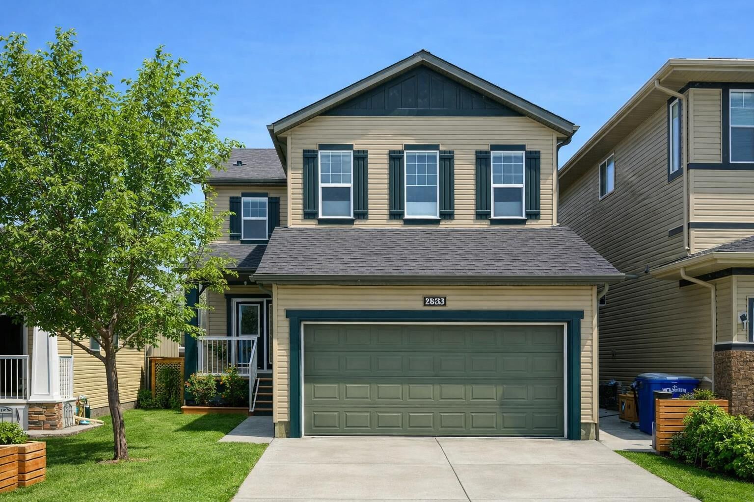 Property Photo:  2033 Sagewood Point SW  AB T4B 3P1 