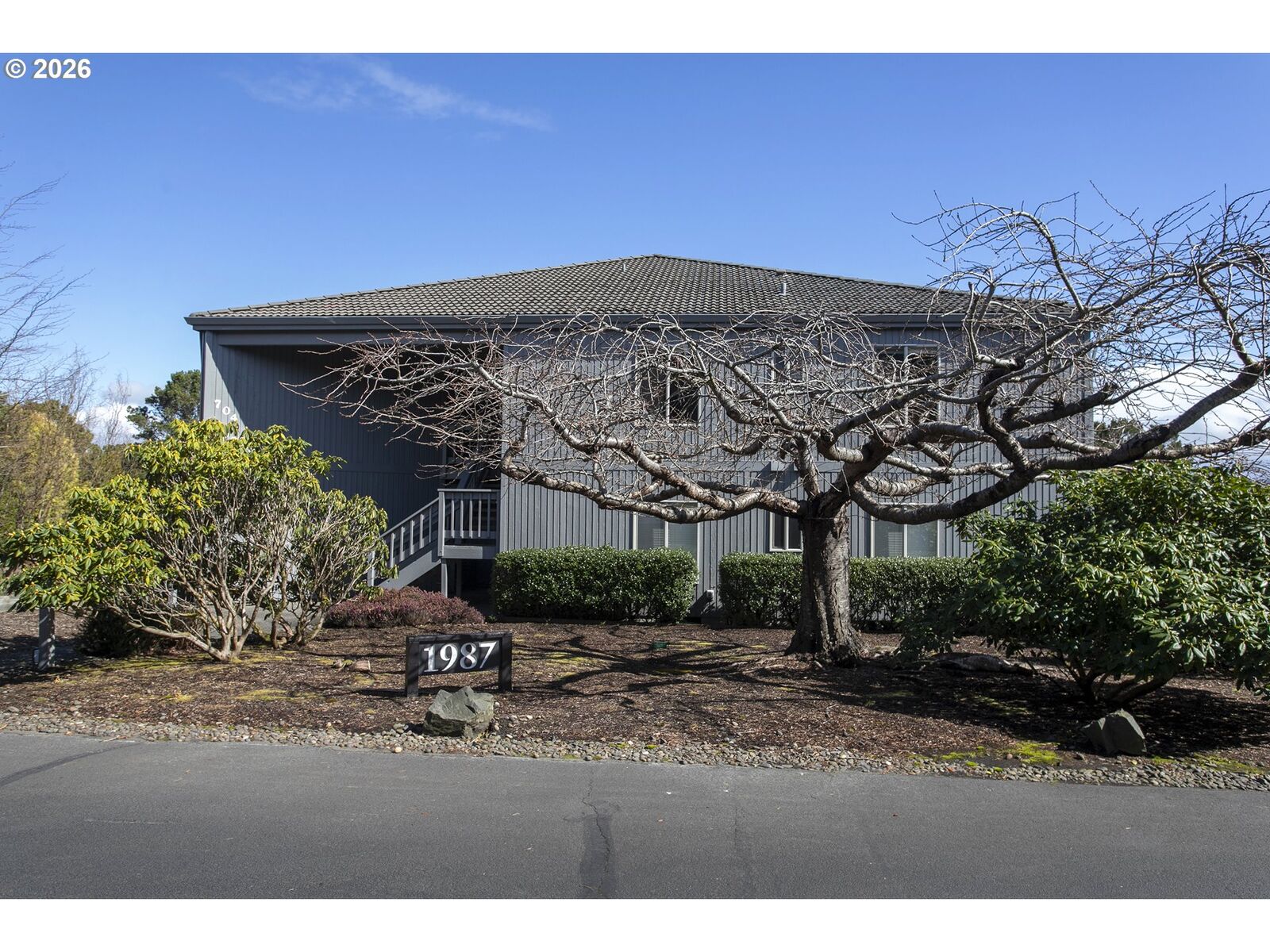 Property Photo:  1987 Gearhart Green Dr #702  OR 97138 