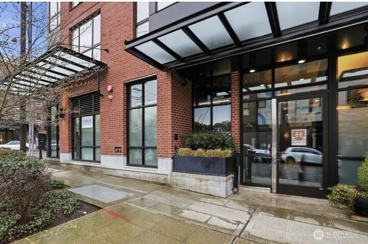 Property Photo:  308 N 68th Street 205  WA 98103 