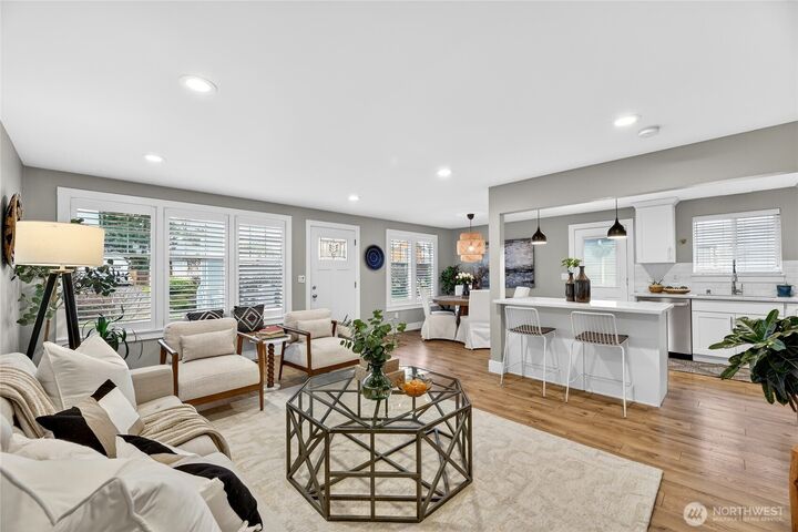 Property Photo:  3235  38th Avenue SW  WA 98126 