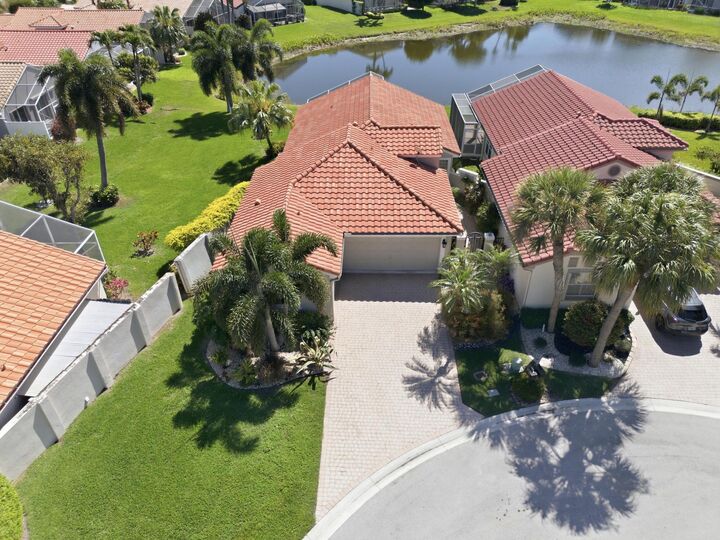 Property Photo:  7164 Foxworth Court  FL 33437 