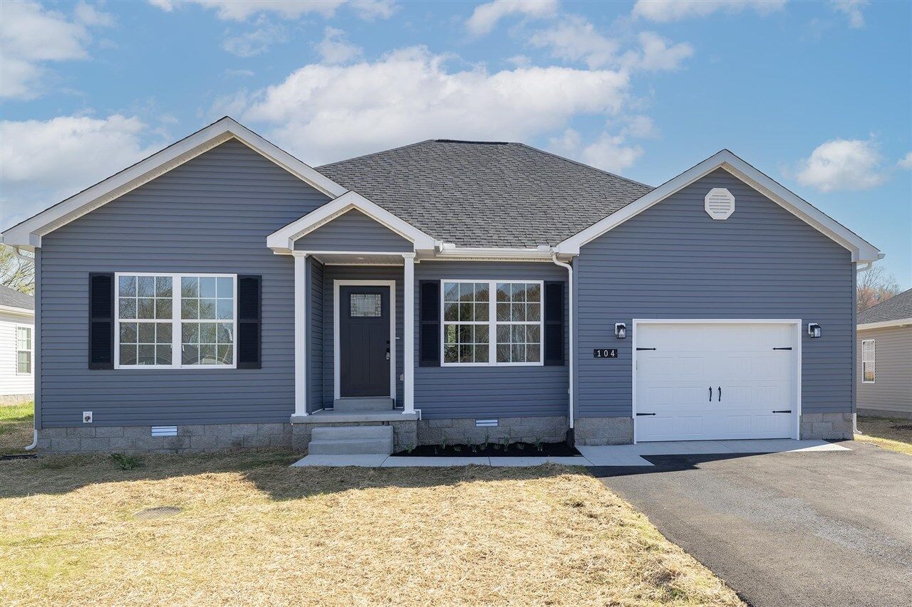 Property Photo:  104 Abbi Court  KY 42160 