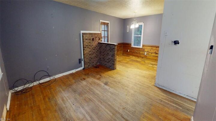 Property Photo:  6240 Farmers Dr  VA 23011 