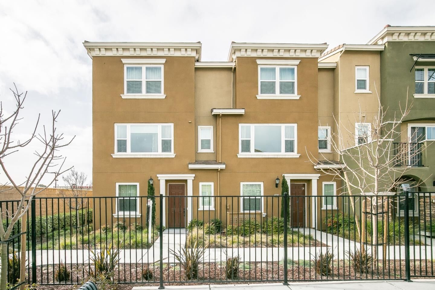 Property Photo:  38950 Dandelion Place  CA 94560 