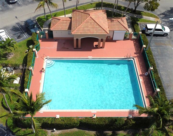 Property Photo:  2920 SE 13th Ave 103-51  FL 33035 