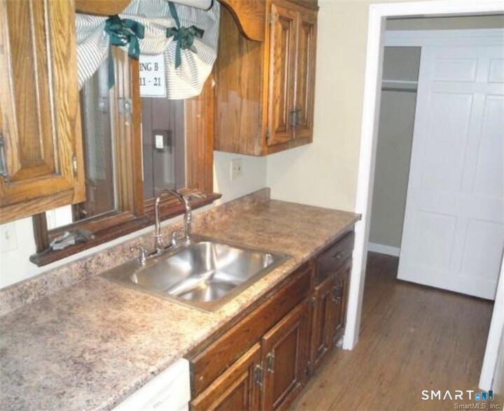 Property Photo:  136 Deer Hill Avenue B12  CT 06810 