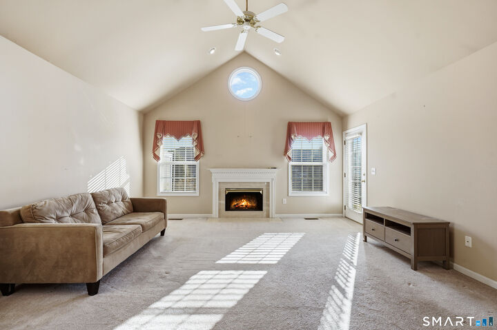 Property Photo: 31 Saint George Place 31 CT 06482