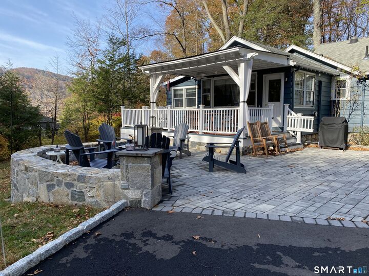 Property Photo:  14 Club Drive  CT 06776 