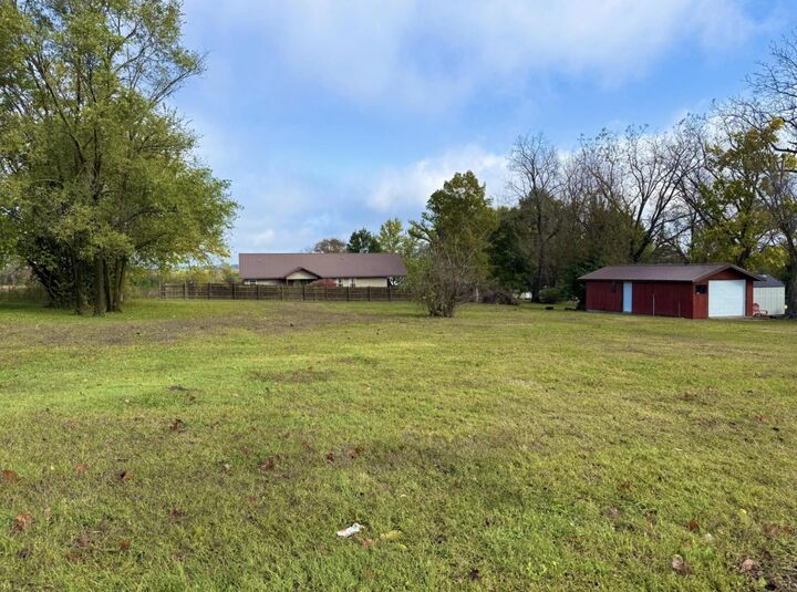 Property Photo:  501 W 13th Street  MO 65711 