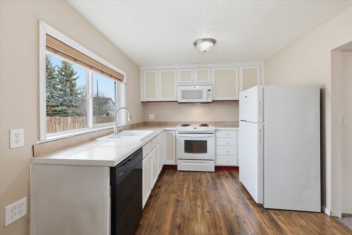 Property Photo:  3623 E 28th Ave  WA 99223 