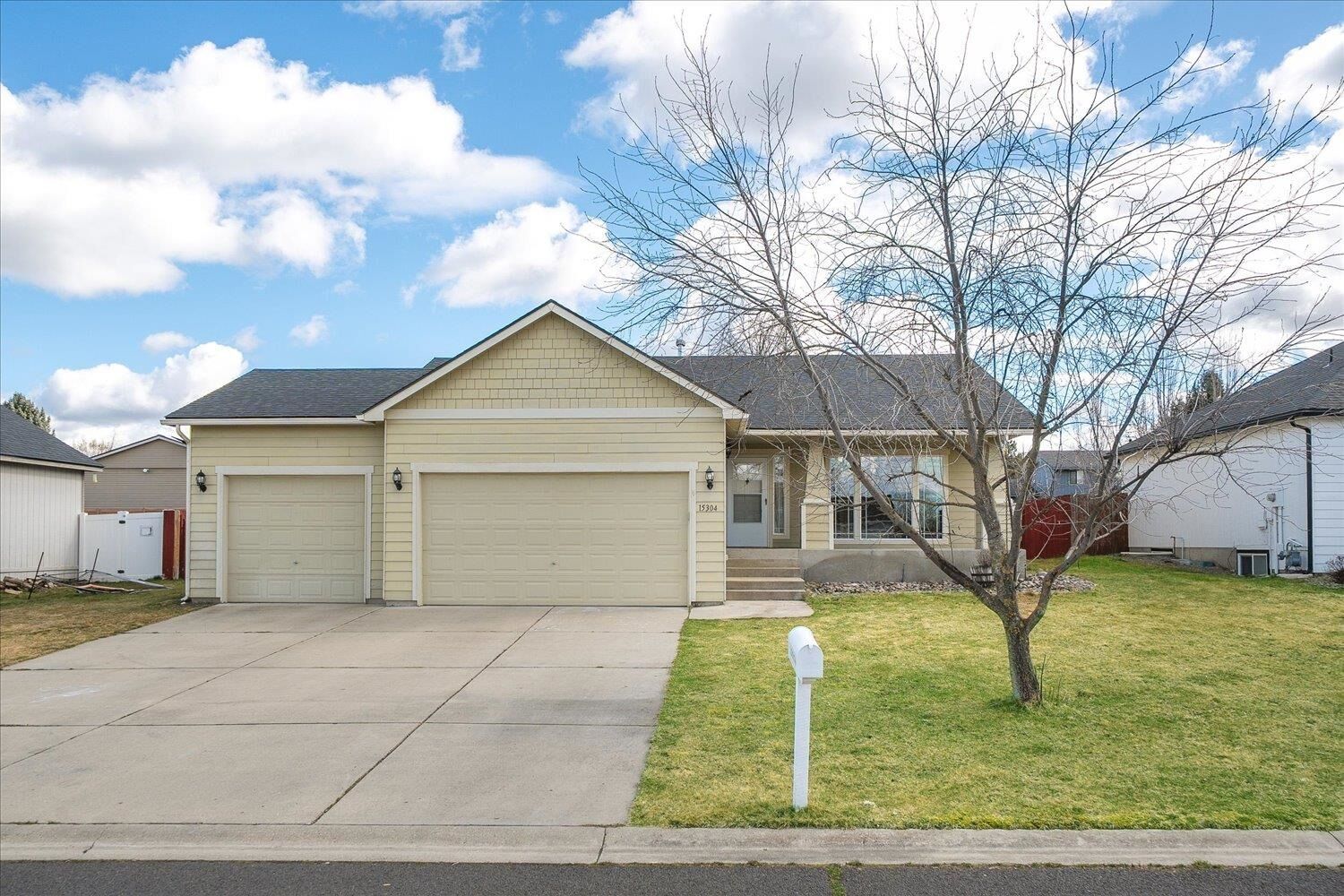 Property Photo:  15304 N Wilson Ct  WA 99021 