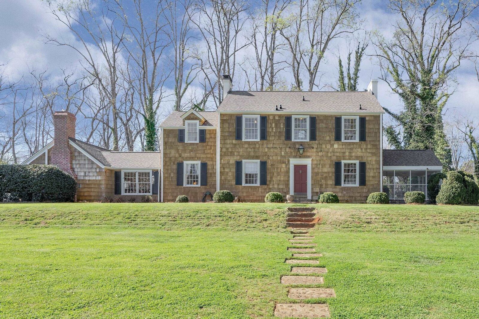 Property Photo: 112 Rosewood Lane SC 29302