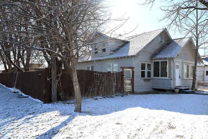 Property Photo:  1257 Val Vista Street  WY 82801 