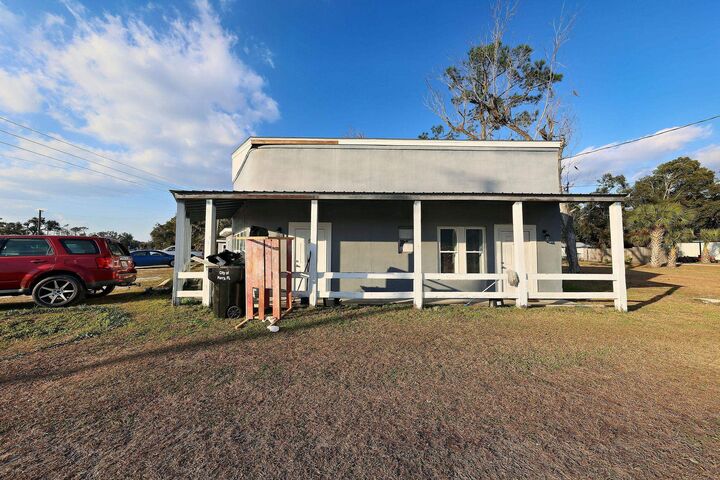 Property Photo: 808 W Main Street N/A FL 32347