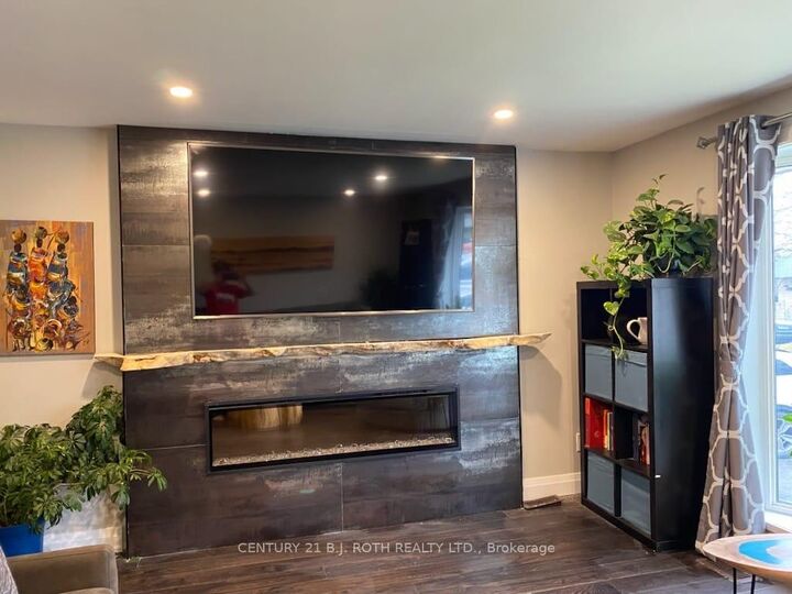 Photo de la propriété: 181 Rose Street ON L4M 2T8