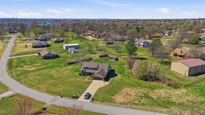 Property Photo:  9160 N 153rd  OK 74055 