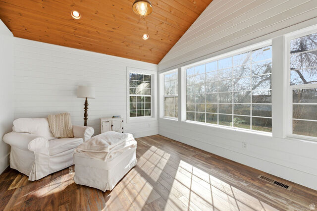 Property Photo:  16 S 200 E  UT 84014 