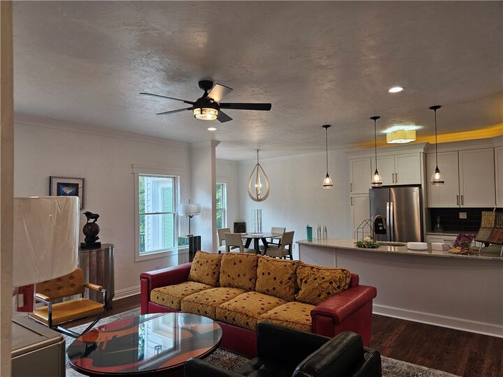 Property Photo:  810 10th St  PA 15697 