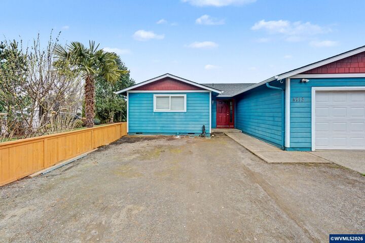 Property Photo:  4713 Herrin Dr NE  OR 97305 