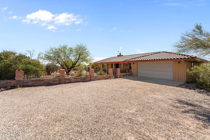 Property Photo:  2545 Peaceful Ridge Ridge  AZ 85390 