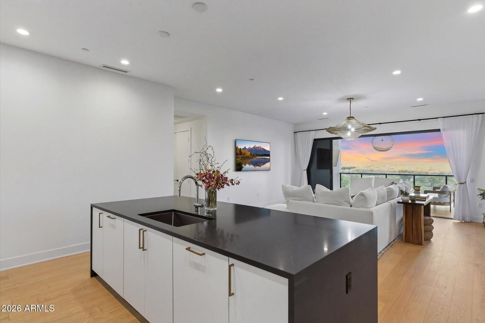 Property Photo:  19355 N 73rd Way C-3011  AZ 85255 
