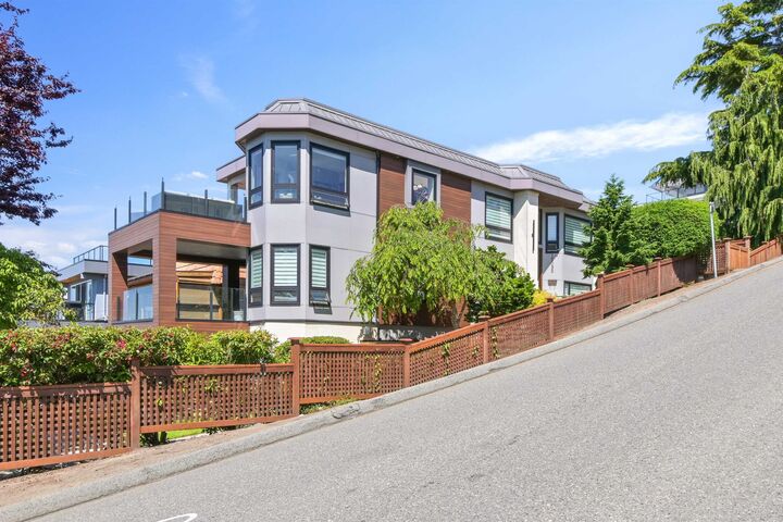 Property Photo: 15095 Royal Avenue BC V4B 1M1