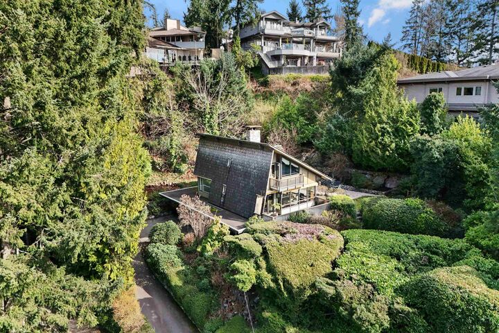 Property Photo: 6035 Eagleridge Drive BC V7W 1W7