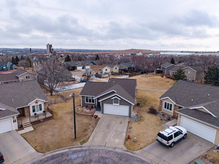 Property Photo: 4226 Range View Ct SD 57701