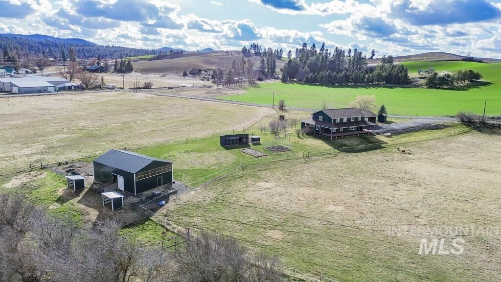 Property Photo: 1277 Kennedy Ford Rd ID 83855