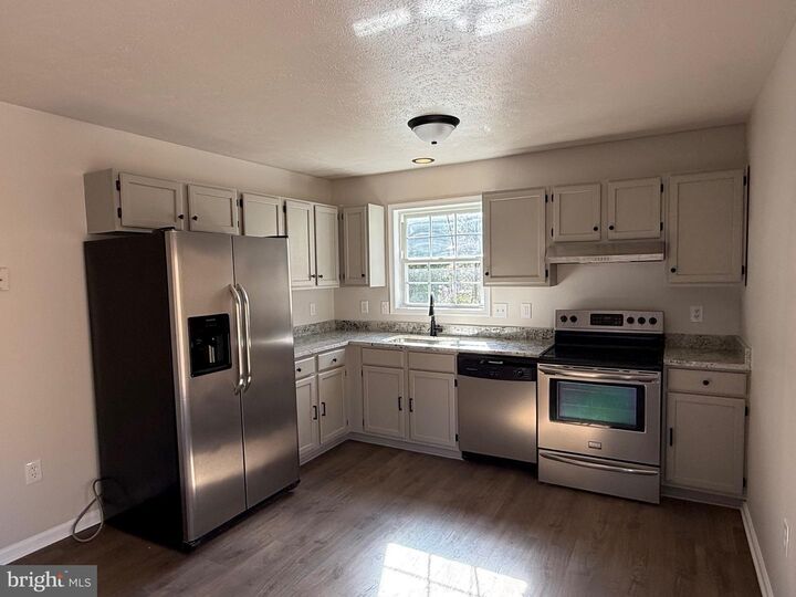 Property Photo: 110 Duwamish Trail VA 22602