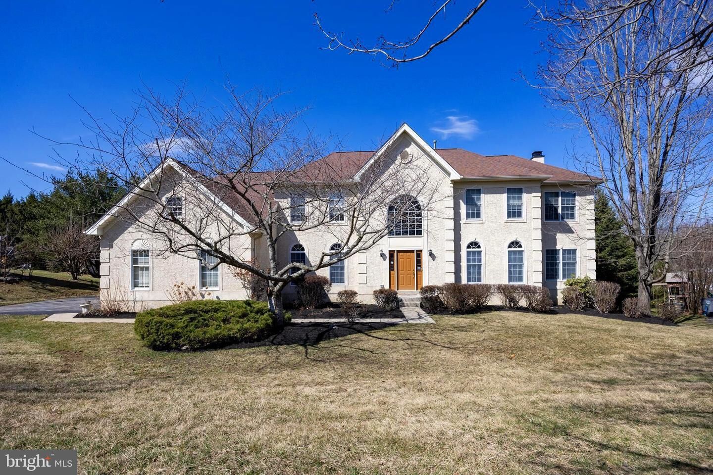 Property Photo:  320 Tarbert Drive  PA 19382 