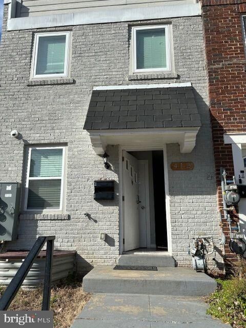 Property Photo:  412 20th Street NE  DC 20002 