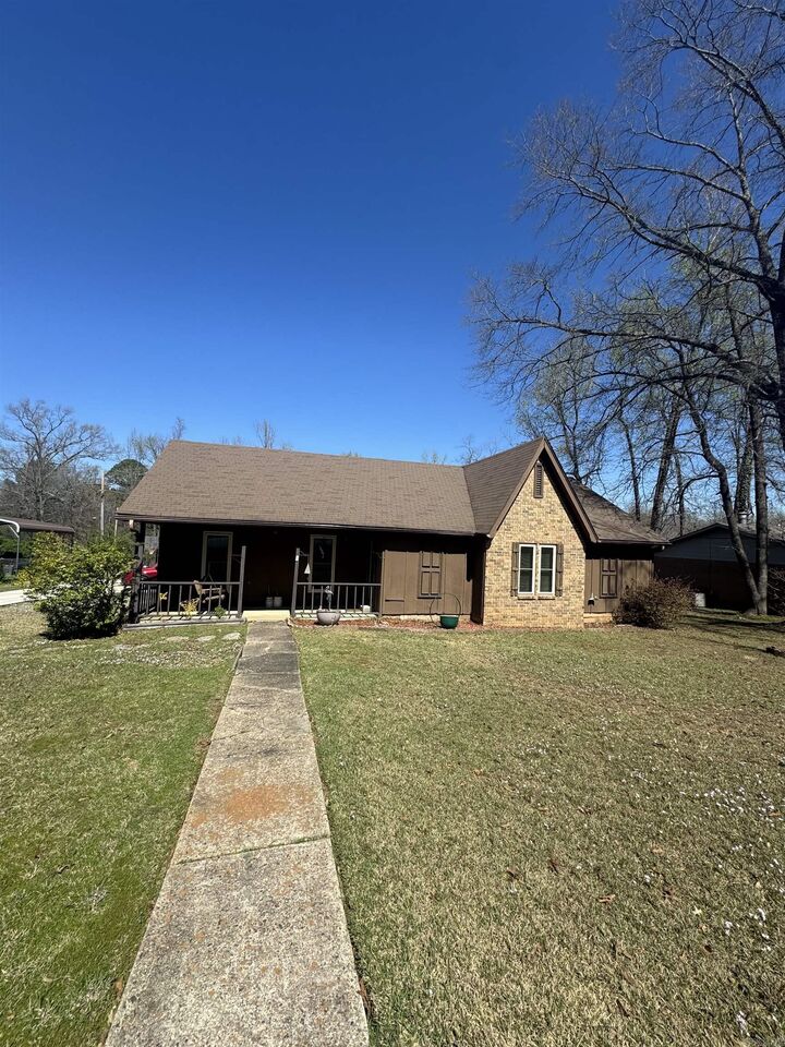 Property Photo:  7 Neal Street  AR 72022 