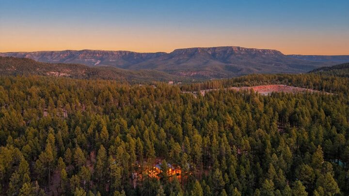 Property Photo: 183 W Raven Road AZ 85541