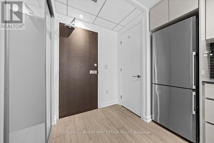 Property Photo:  906-199 Slater Street  ON K1P 0C8 