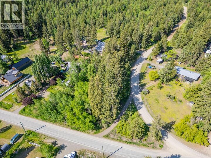 Photo de la propriété:  3012 Powell Road  BC V0E 3E1 