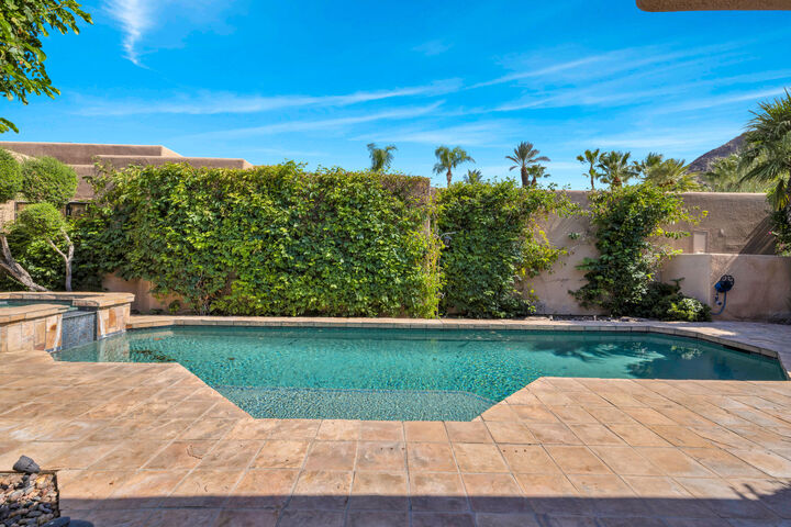 Property Photo:  76895 Avenida Fernando  CA 92253 