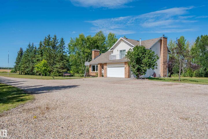 Property Photo: 60501 Range Road 451 AB T9N 2G6