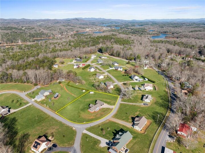 Property Photo:  369 Mason Farm Road  GA 30512 