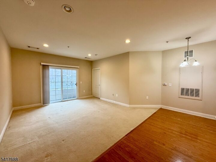 Property Photo:  2214 Ramapo Ct 2214  NJ 07457 