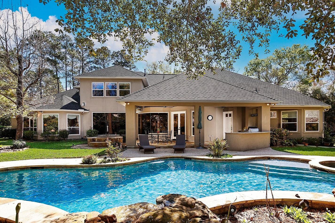 Property Photo:  22 W Bracebridge Circle  TX 77382 