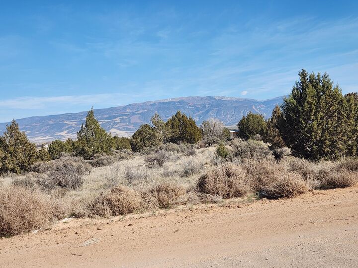 Property Photo: 4967 N 4225 W UT 84721